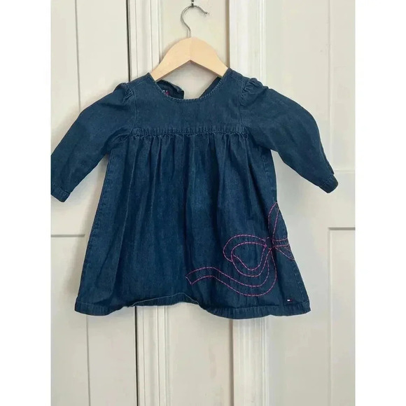 TOMMY HILFIGER dress blue with red stiching size girls 12-18 months - Picture 4 of 6